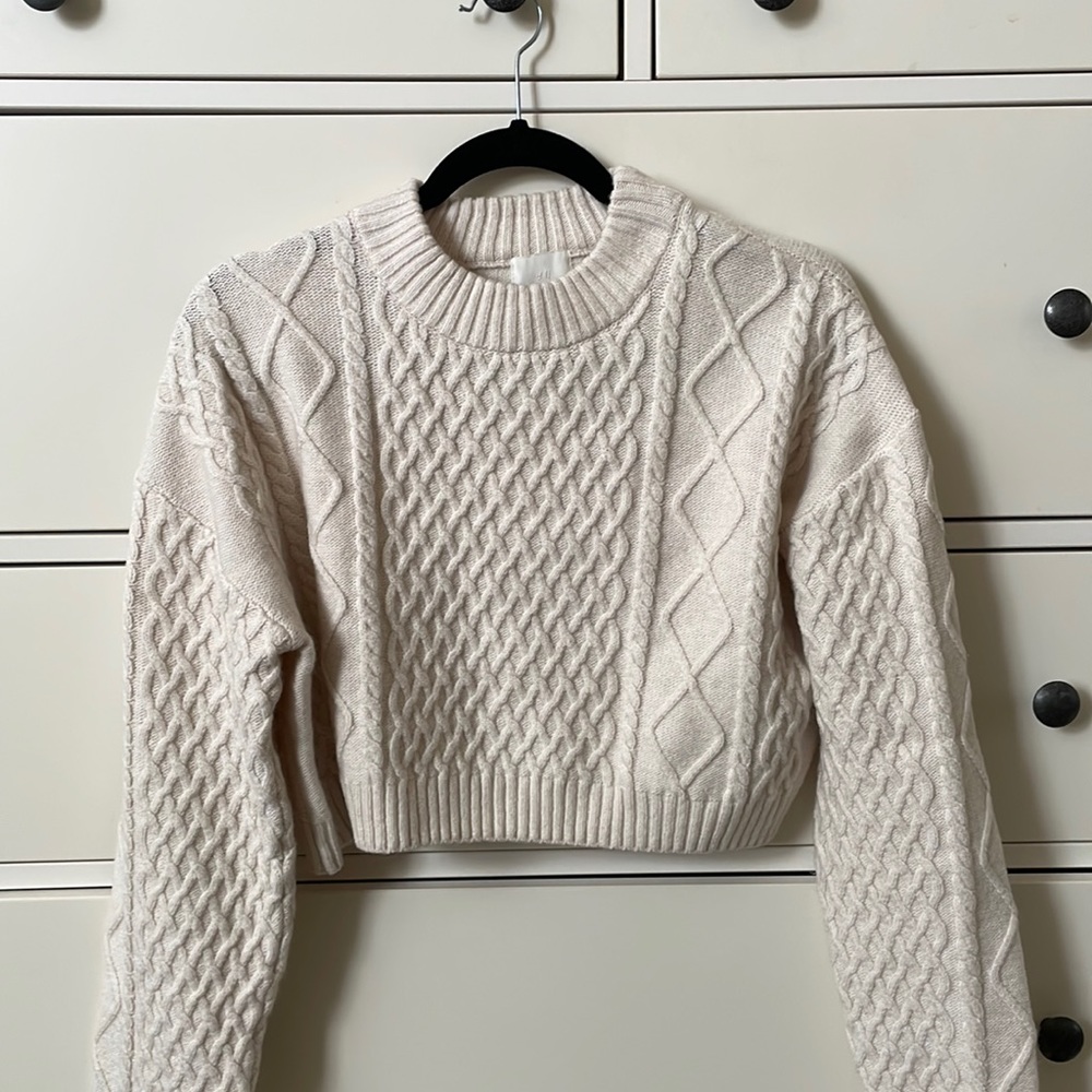 Cropped sweater